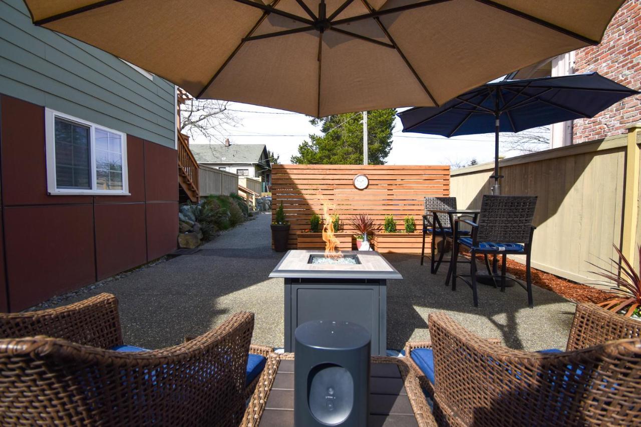 Modern Seattle Oasis Apartment Exterior photo